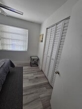 4878 NW 4th Ter in Miami, FL - Building Photo - Building Photo