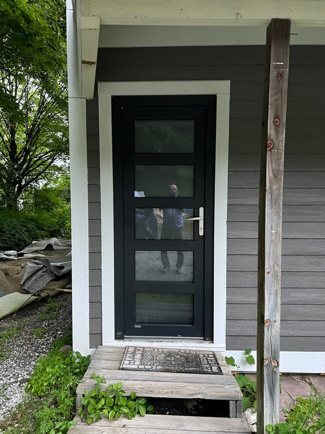 377 Charlotte Rd in Hinesburg, VT - Building Photo - Building Photo