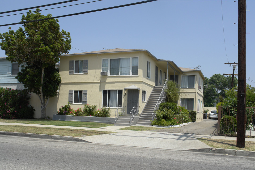 514 N Van Ness Ave in Los Angeles, CA - Building Photo