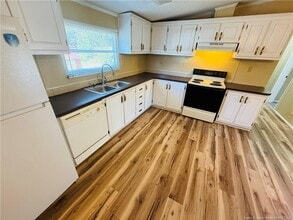 30 Jefferson Ln in Cameron, NC - Building Photo - Building Photo