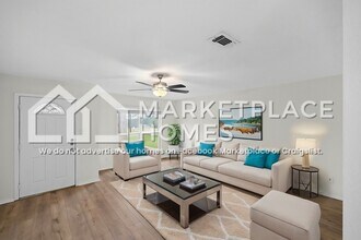 2105 E Riviera Dr in Cedar Park, TX - Building Photo - Building Photo