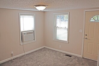 1012 E 26th St in Sioux Falls, SD - Building Photo - Building Photo