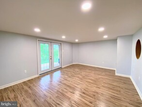 618 Shropshire Dr in West Chester, PA - Building Photo - Building Photo