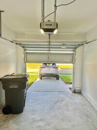 473 Madison Dr photo'