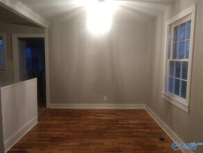 510 Forrest Cir NE in Huntsville, AL - Foto de edificio - Building Photo