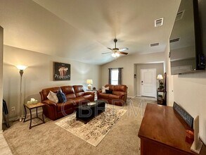 3704 Prentiss Ave in Lubbock, TX - Building Photo - Building Photo