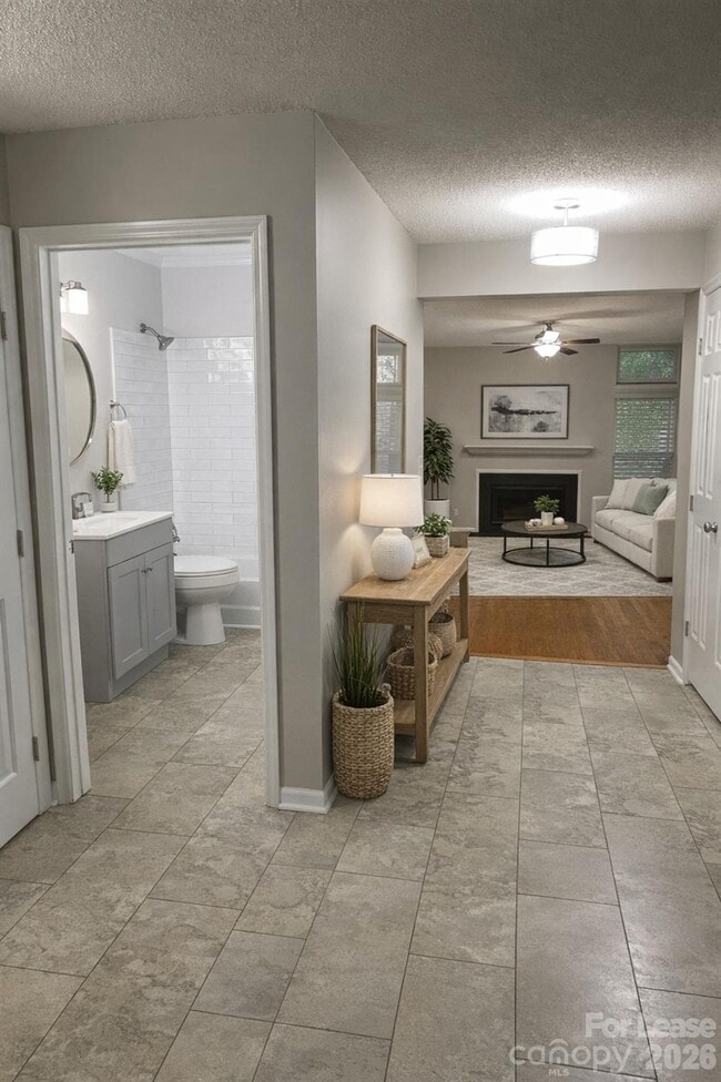 19831 Henderson Rd in Cornelius, NC - Building Photo - Building Photo