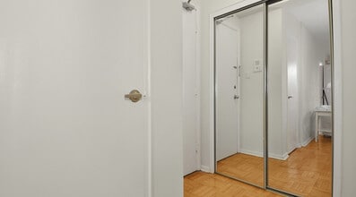 214 St George St in Toronto, ON - Building Photo - Building Photo