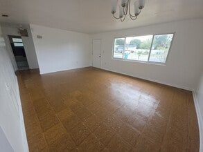 1044 W Highland Dr in Cocoa, FL - Building Photo - Building Photo