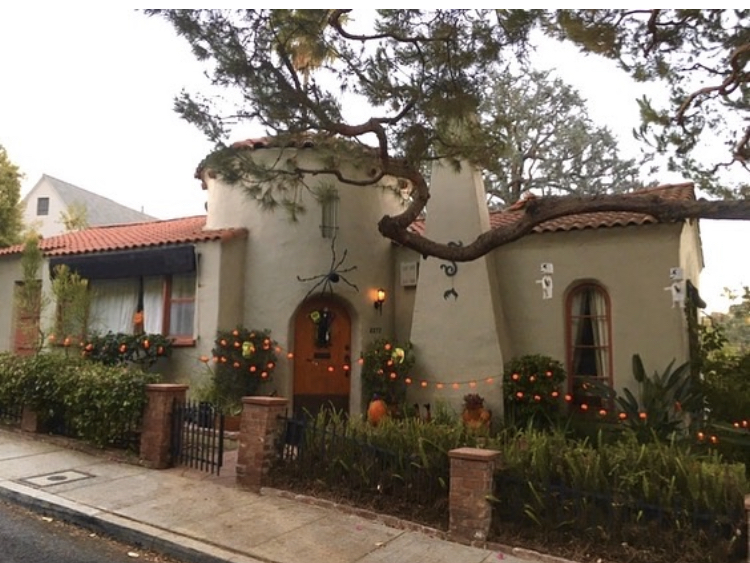 2272 Silver Ridge Ave, Unit 1 in Los Angeles, CA - Foto de edificio