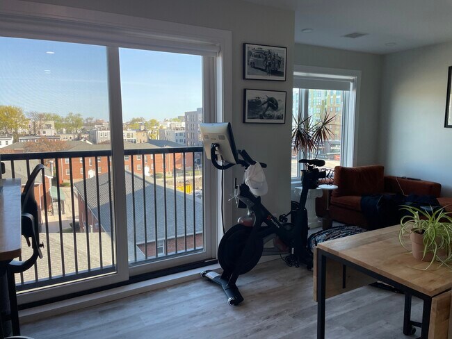 200 Old Colony Ave, Unit 509 in Boston, MA - Foto de edificio - Building Photo