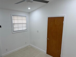 2522 Liberty St in Hollywood, FL - Building Photo - Building Photo