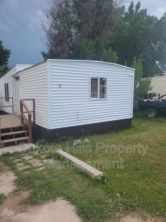 107 Gumbo Dr in Box Elder, SD - Building Photo