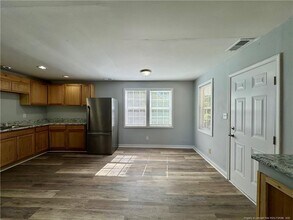 1139 Charmain St in Fayetteville, NC - Building Photo - Building Photo