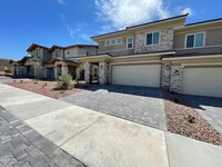 326 Silva Pl in Henderson, NV - Building Photo - Building Photo