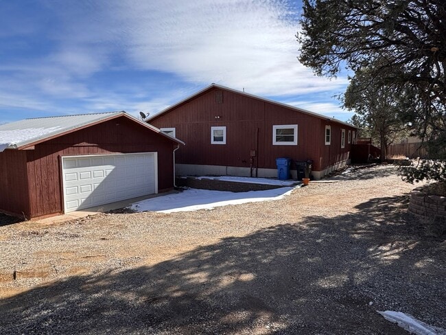 30 Fir Loop in Cedar Crest, NM - Building Photo - Building Photo