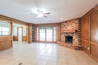 18210 Widcombe Dr in Houston, TX - Building Photo - Building Photo