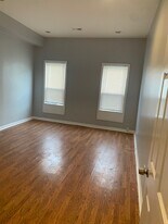 2233 E Biddle St in Baltimore, MD - Building Photo