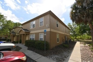 36009 Deer Creek Dr in Zephyrhills, FL - Building Photo