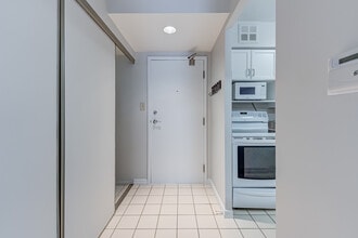 22 Southport St in Toronto, ON - Building Photo - Building Photo