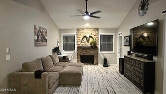 14145 N 92nd St in Scottsdale, AZ - Building Photo