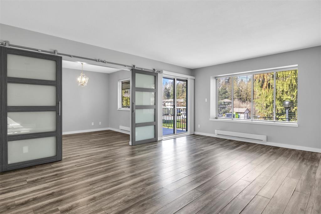1750 McKenzie Rd in Abbotsford, BC - Building Photo