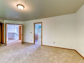 1297 Koda Cir SE in Port Orchard, WA - Building Photo - Building Photo
