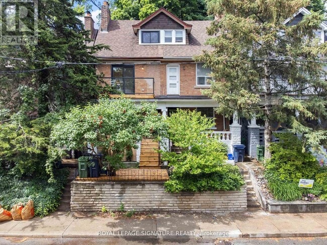 property at 36 Tennis Crescent