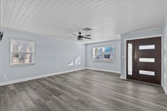 13821 Judy Ave in Hudson, FL - Building Photo - Building Photo