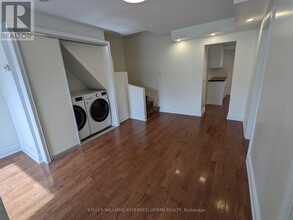 239 Rhodes Ave in Toronto, ON - Building Photo - Building Photo