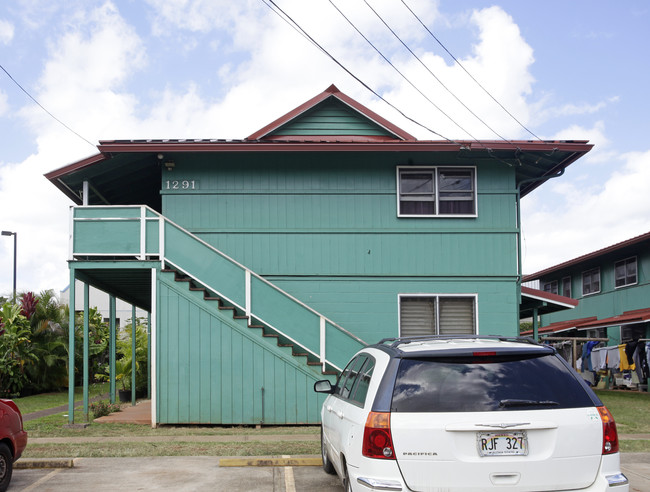 1291 Neal Ave in Wahiawa, HI - Foto de edificio - Building Photo