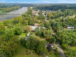 68 Trenton Ave in Frenchtown, NJ - Building Photo - Building Photo