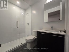 65 Broadway Ave in Toronto, ON - Building Photo - Building Photo