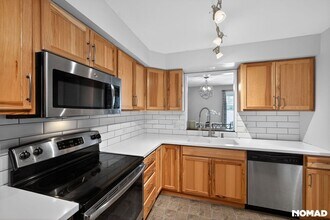 18101 Stoneridge St in South Bend, IN - Foto de edificio - Building Photo