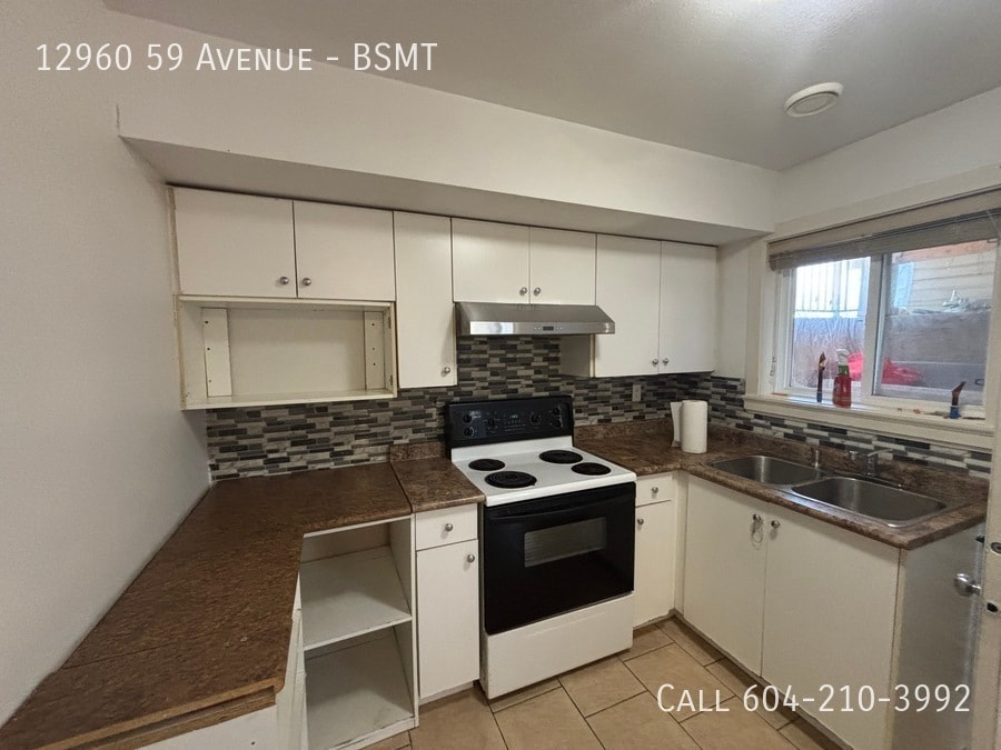 12960-12959 59 Ave in Surrey, BC - Building Photo