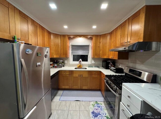 14 Fremont St in Harrison, NY - Building Photo - Building Photo