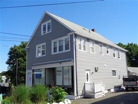 1431 Bank St in Waterbury, CT - Building Photo