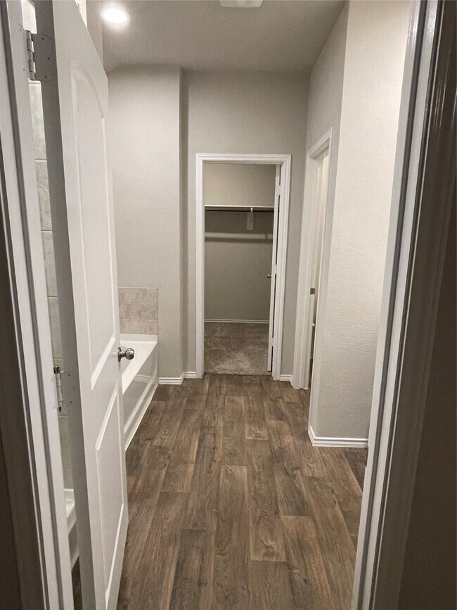 16004 Birch Bay Ln in Conroe, TX - Building Photo - Building Photo