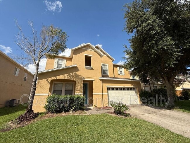 property at 10337 Stratford Pointe Ave