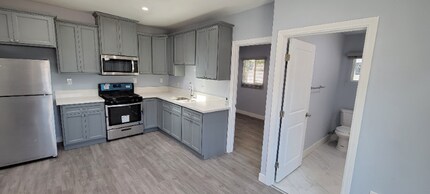 362 S Palm Dr in Beverly Hills, CA - Building Photo - Building Photo