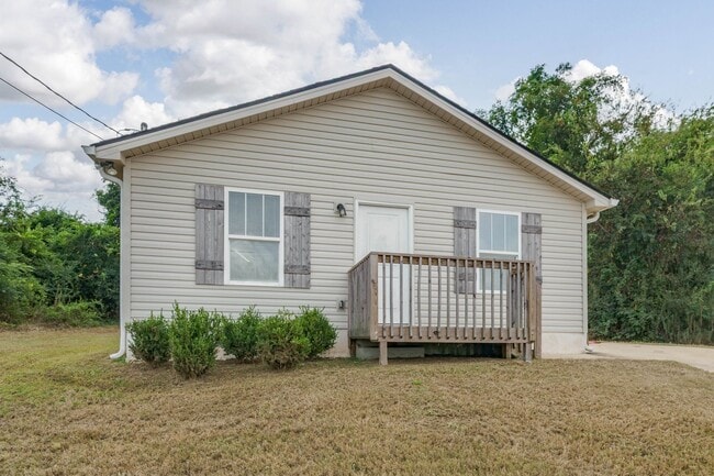 property at 3017 3rd Pl E