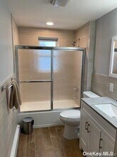 17 Myrtle St in Manhasset, NY - Building Photo - Building Photo