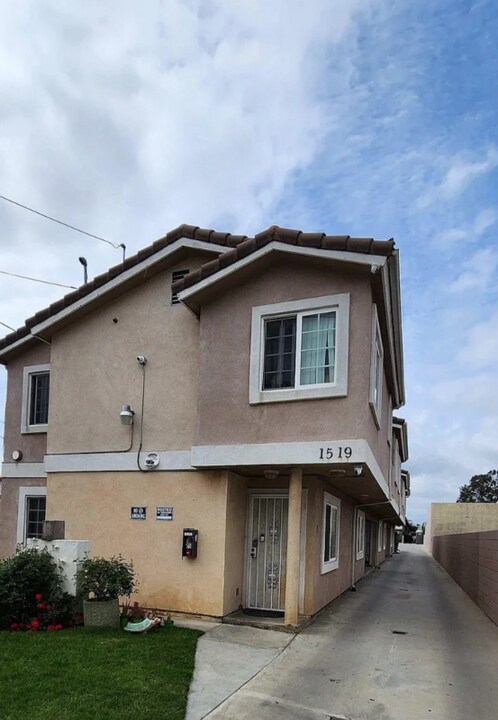 1519 Plaza del Amo-Unit -2 in Torrance, CA - Building Photo