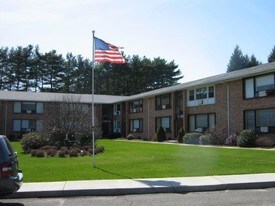 110 Main St, Unit 122A in Agawam, MA - Building Photo