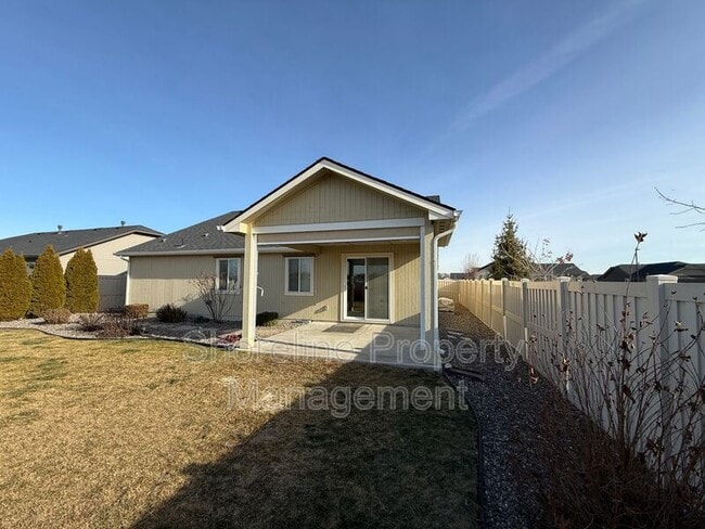 property at 101 N Voyage Ave