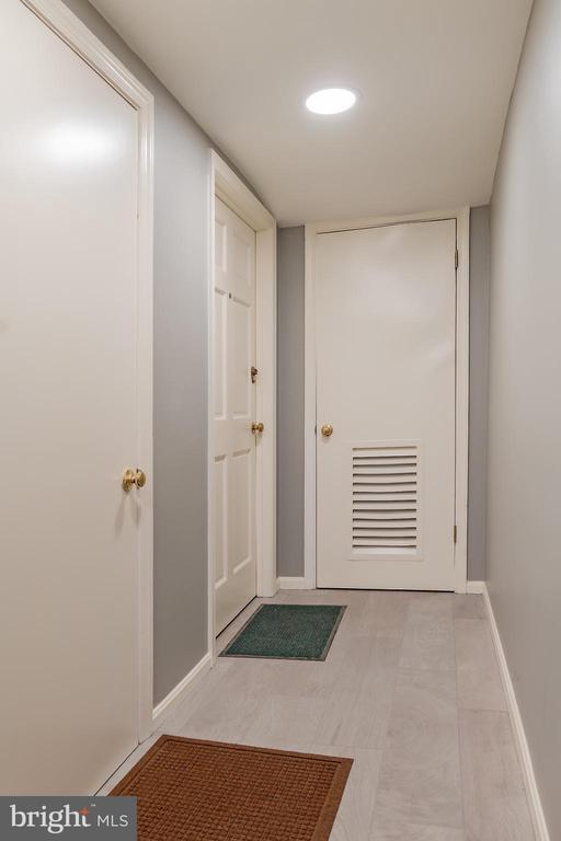 2021 Hillyer Pl NW in Washington, DC - Building Photo - Building Photo