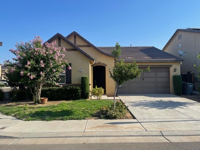 property at 3015 Roberts Ave