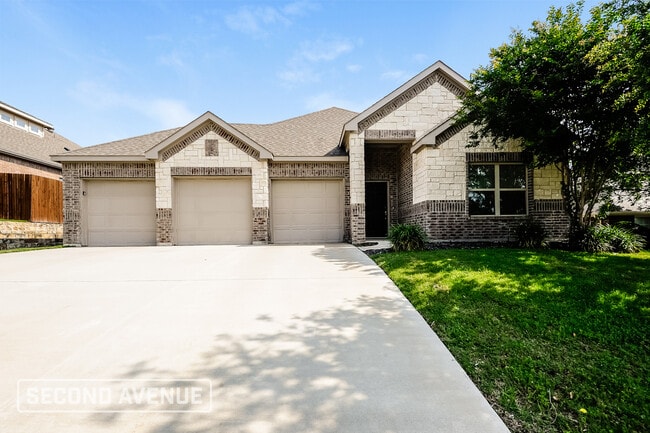 property at 2109 Lorrie Ln