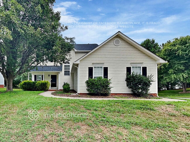 property at 3731 Heather View Ln