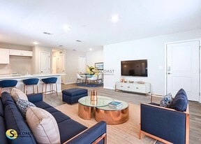 6517 Breezy Oaks Wy in Jacksonville, FL - Building Photo